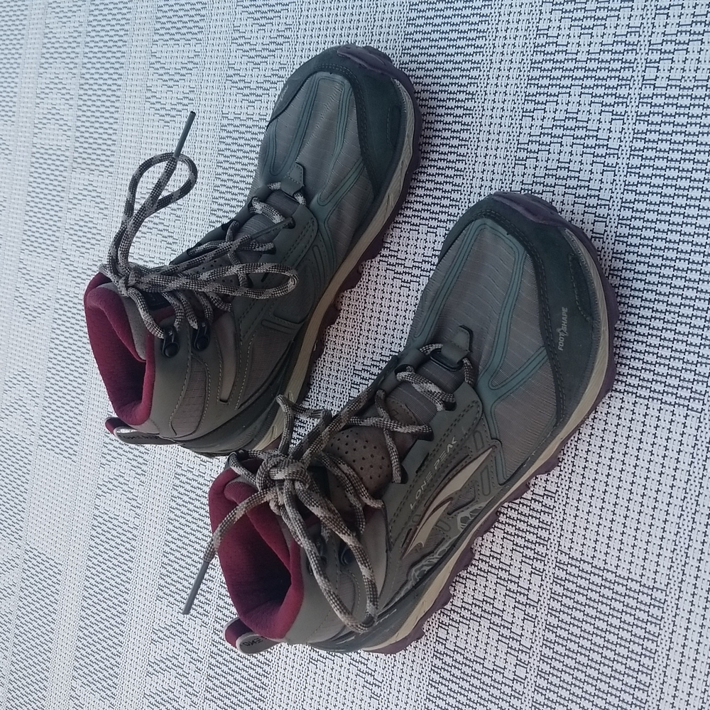 Altra Lone Peak 4 Women's 8.5